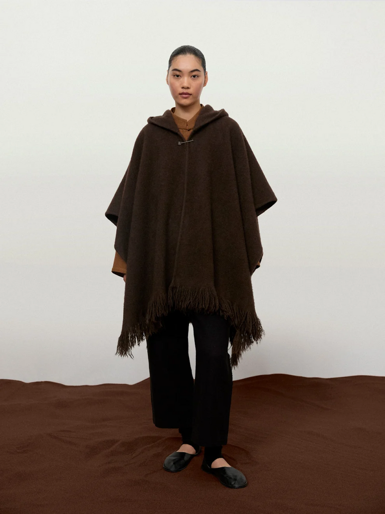 Norlha - Hooded Cape in Natural Yak Brown