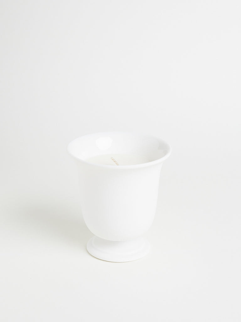 Moro Dabron A Furnished Room Candle