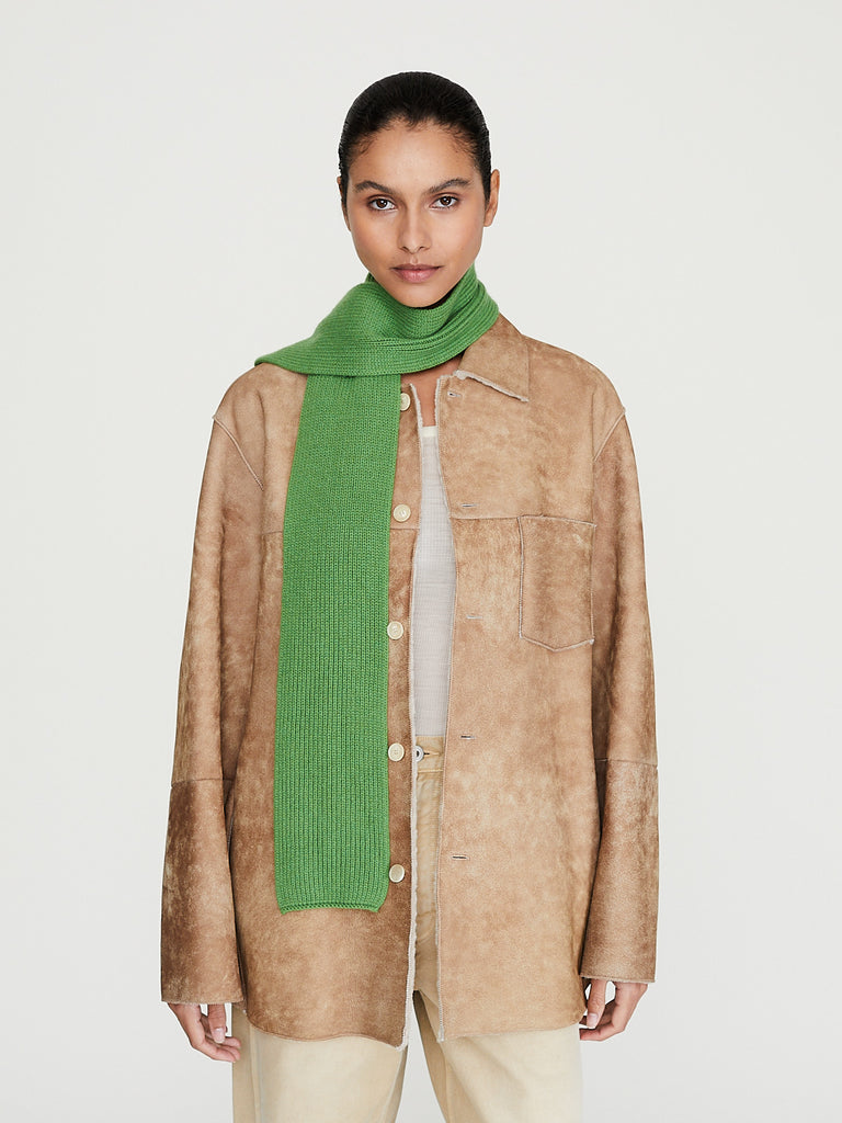Auralee - Light Cashmere Knit Stole in Green