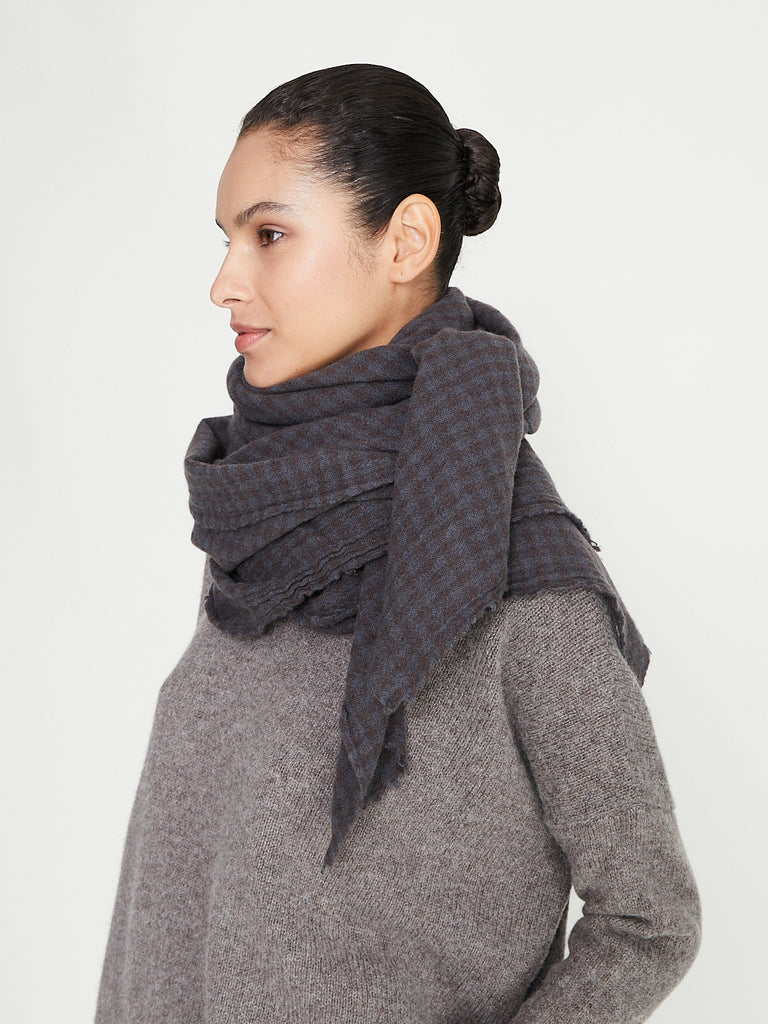 Apuntob - Big Square Cashmere Scarf in Asphalt/Coffee