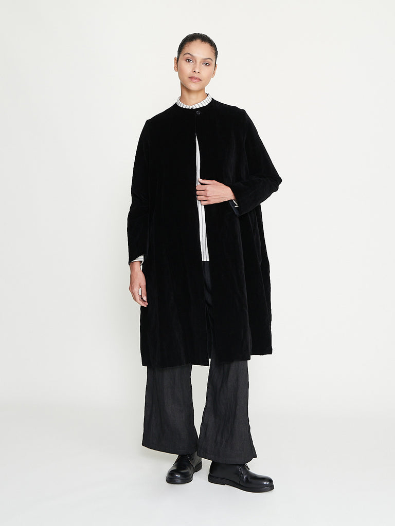 Apuntob - Cotton and Linen Coat in Black