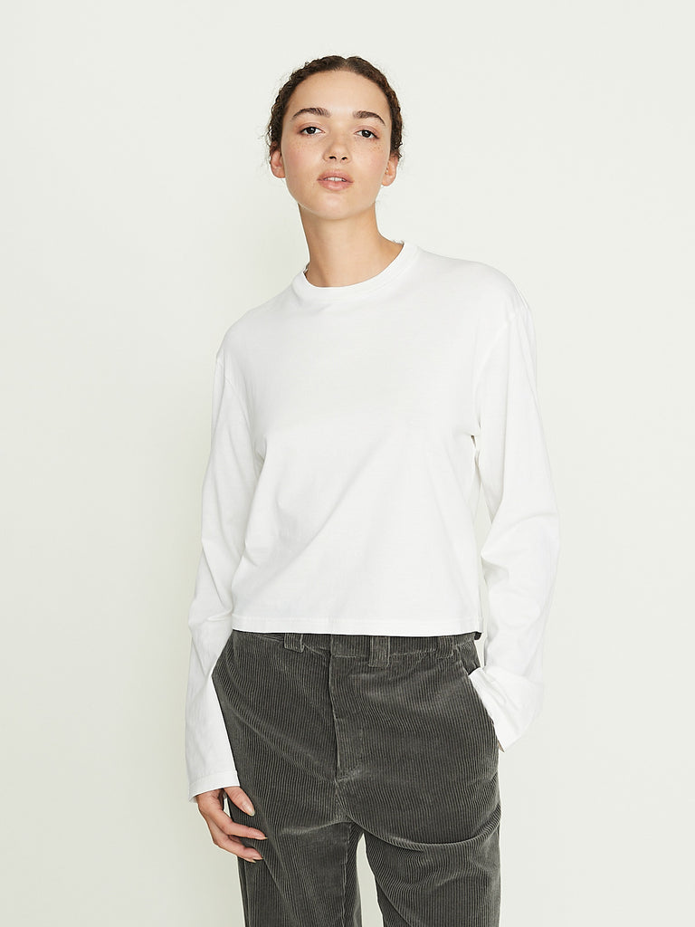 Rier Round Neck Long Sleeve T-Shirt in White