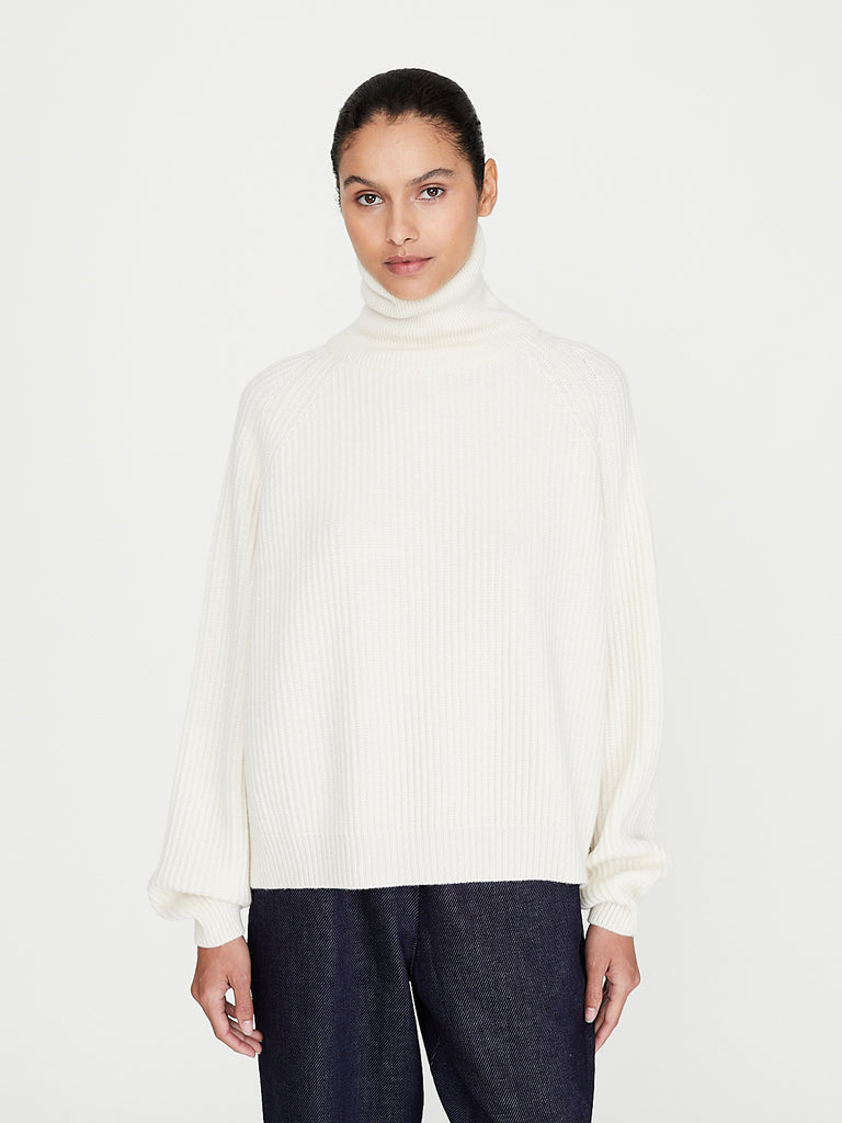 Dusan - T-Neck Ribbed Raglan Sweater in Bone