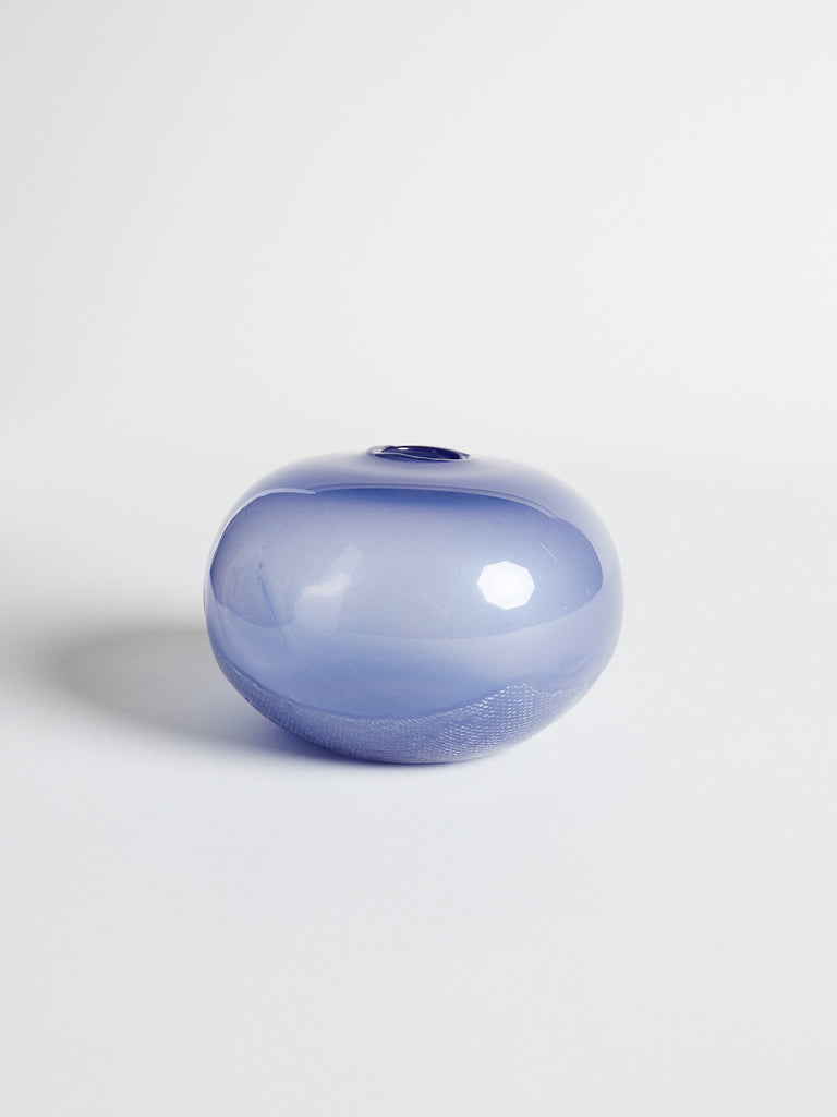 Vogel Studio - 1/2 L Custom-made Glass Object in 576