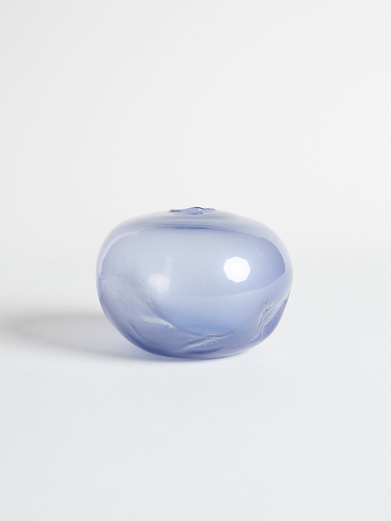 Vogel Studio - 1/2 L Custom-made Glass Object in 580