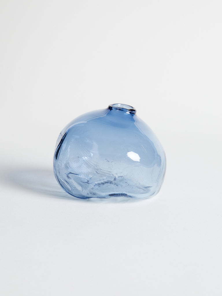Vogel Studio - 1/2 L Custom-made Glass Object in 614
