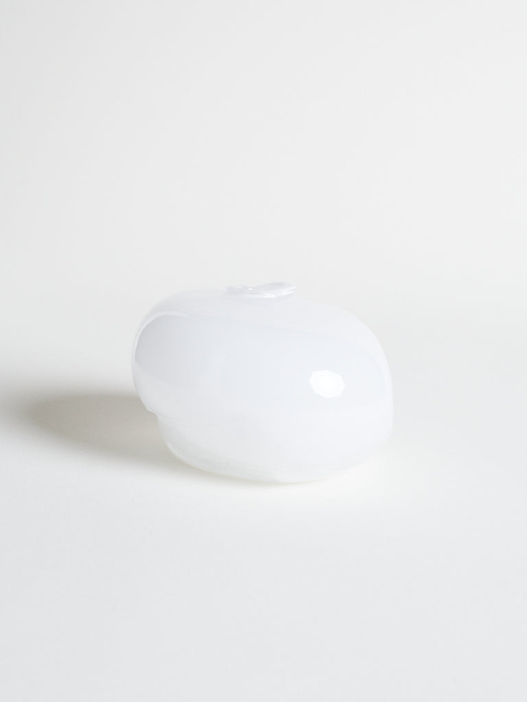 Vogel Studio - 1/2 L Custom-made Glass Object in 623