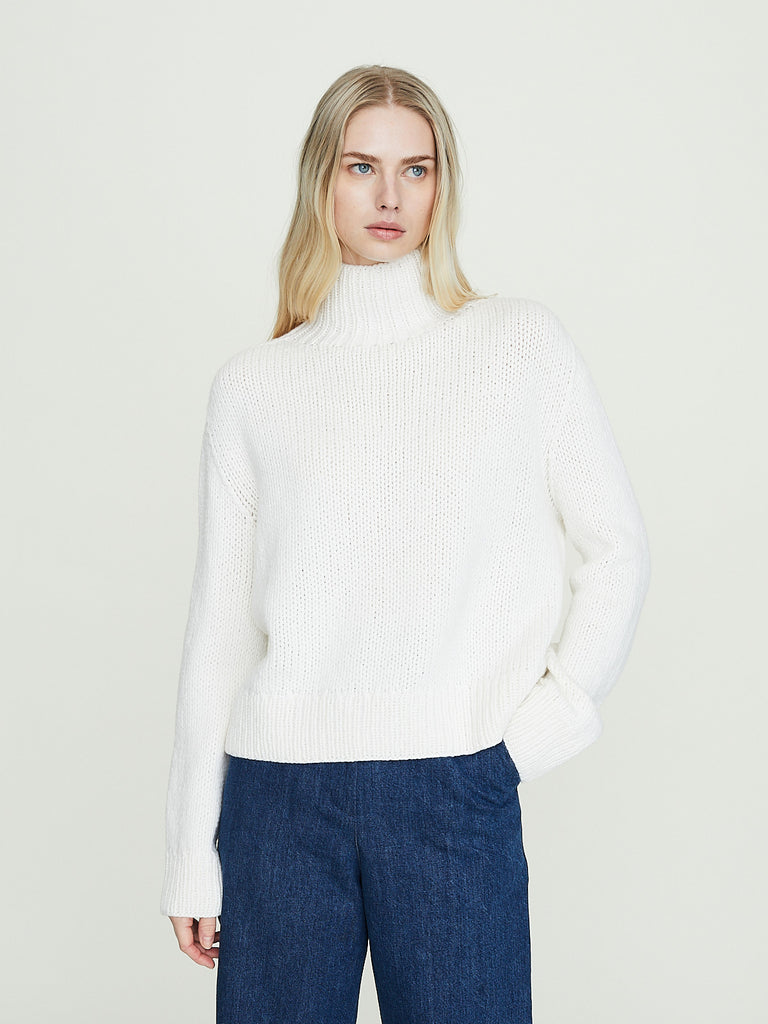 Wommelsdorff Paige Sweater in Salt