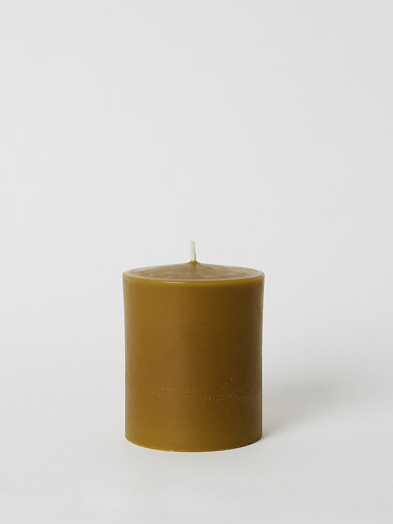 FOUND. by Markus Beeswax Candle Colour Matcha Small