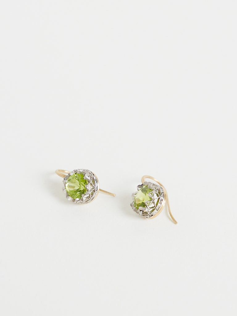 Nikolle Radi Round Lacy 8mm Faceted Peridot Earrings in 18k Yellow Gold and Platinum
